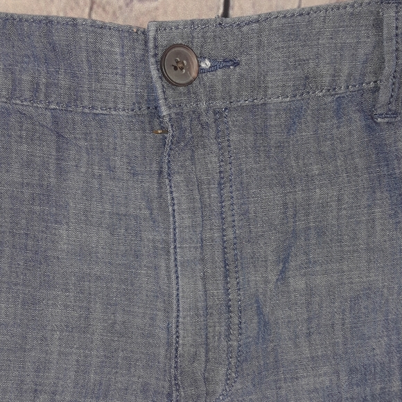 Shorts - Picture 5 of 6